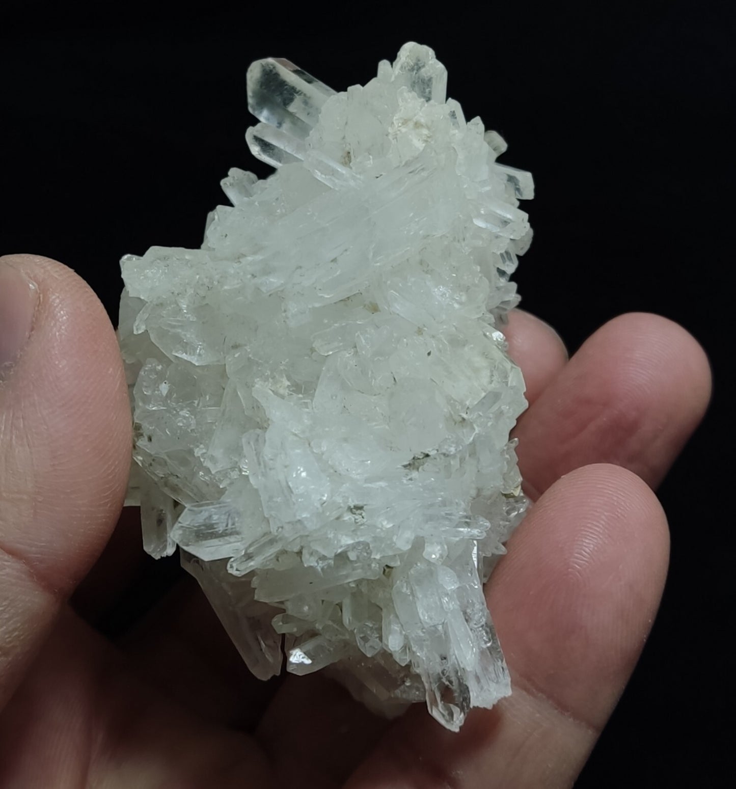 An Aesthetic terminated Quartz cluster 174 grams