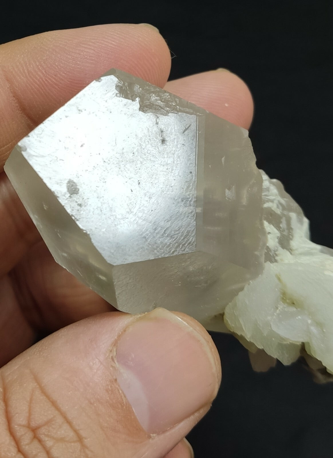 An amazing specimen of terminated Quartz crystal with unique inclusions 97 grams