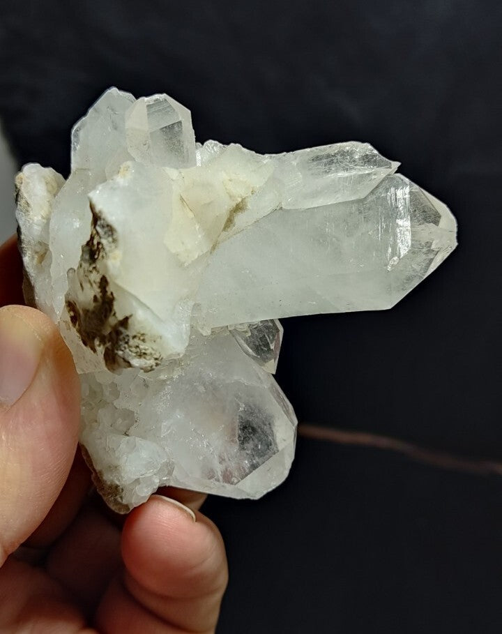 Natural Terminated Quartz crystal 111 grams
