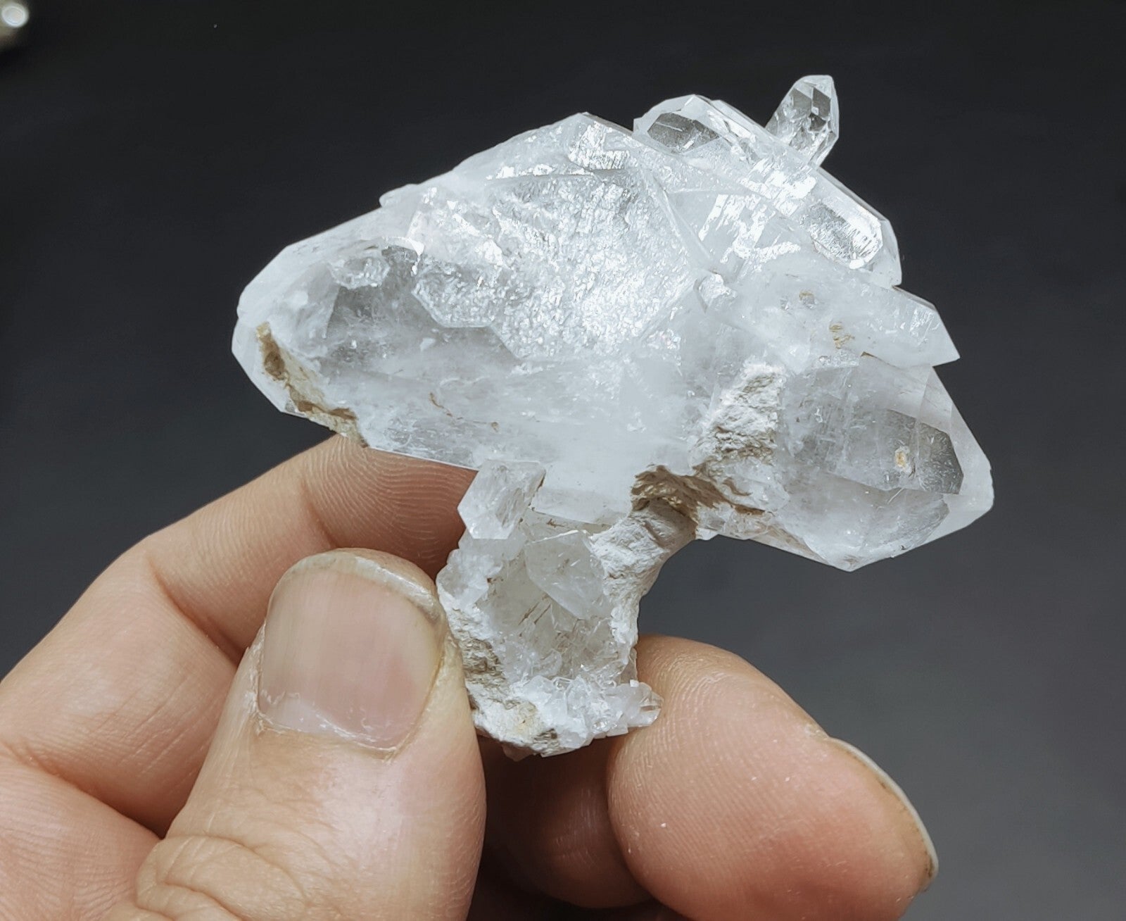An Aesthetic terminated specimen of Quartz crystal 50 grams