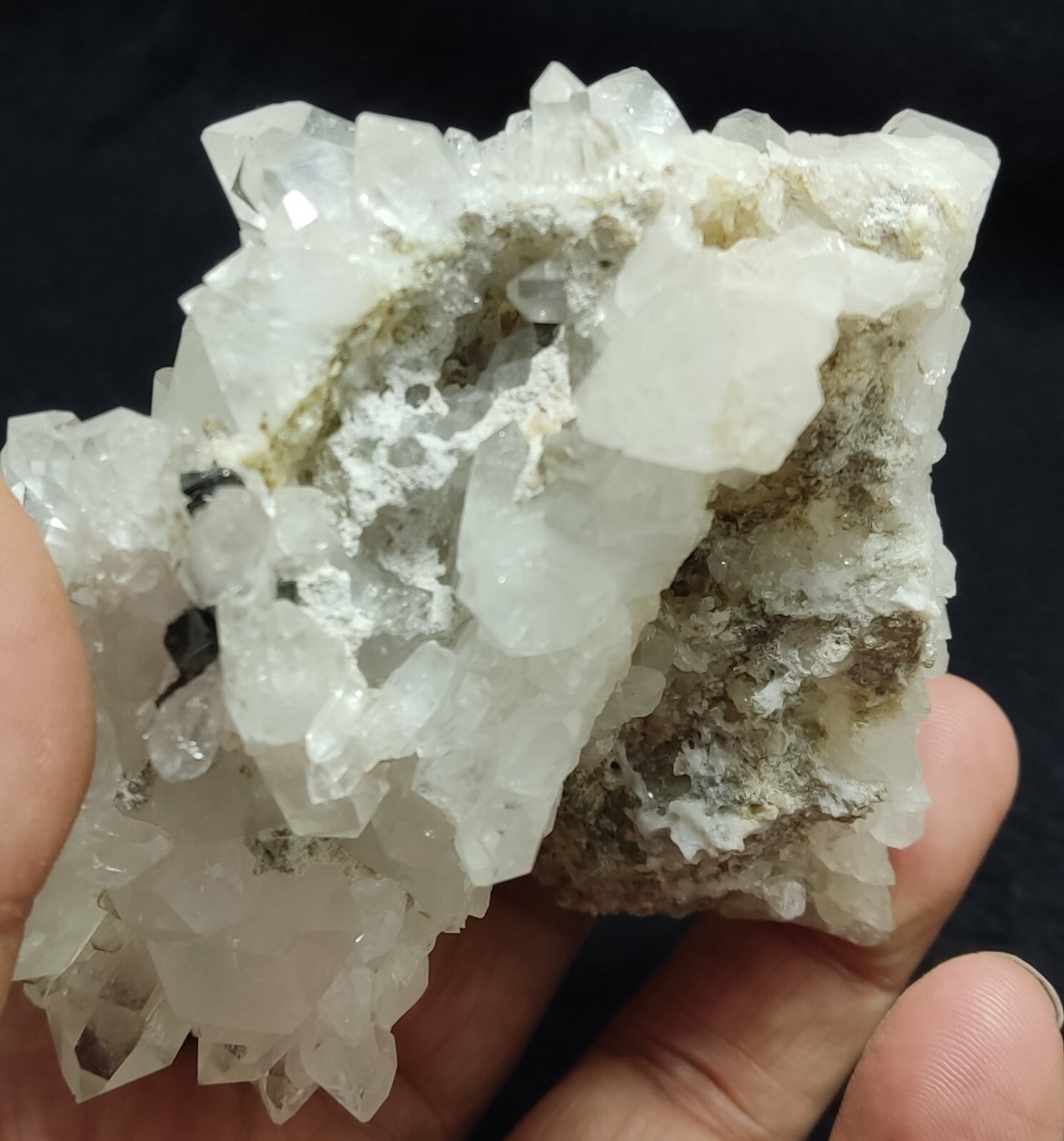An Aesthetic terminated specimen of Quartz cluster with brookite 368 grams