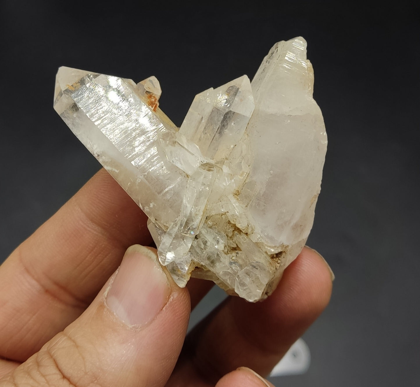 An Aesthetic terminated Quartz crystal specimen 57 grams