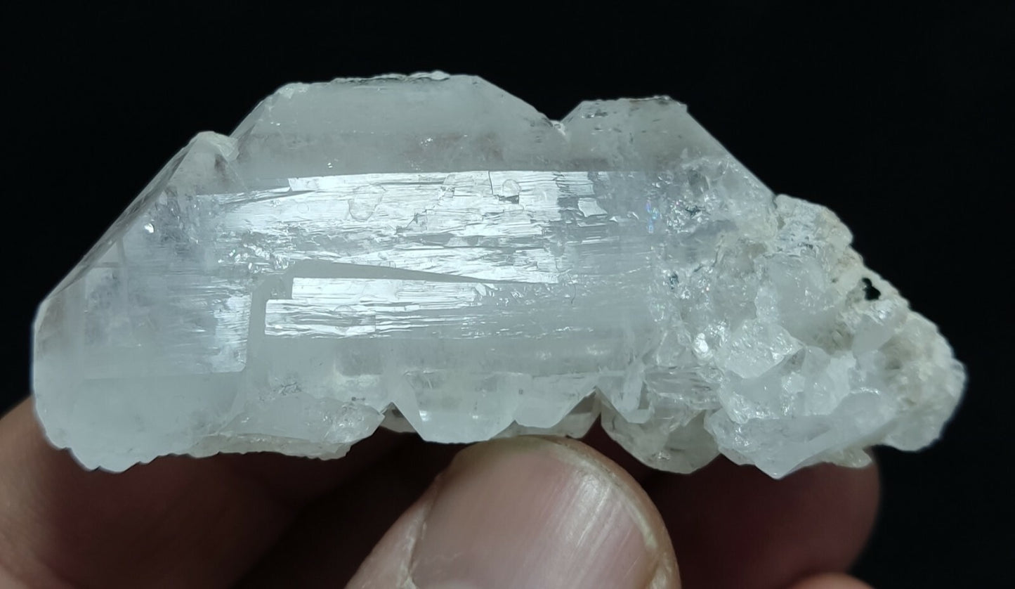 An amazing specimen of terminated faden Quartz crystal 32 grams