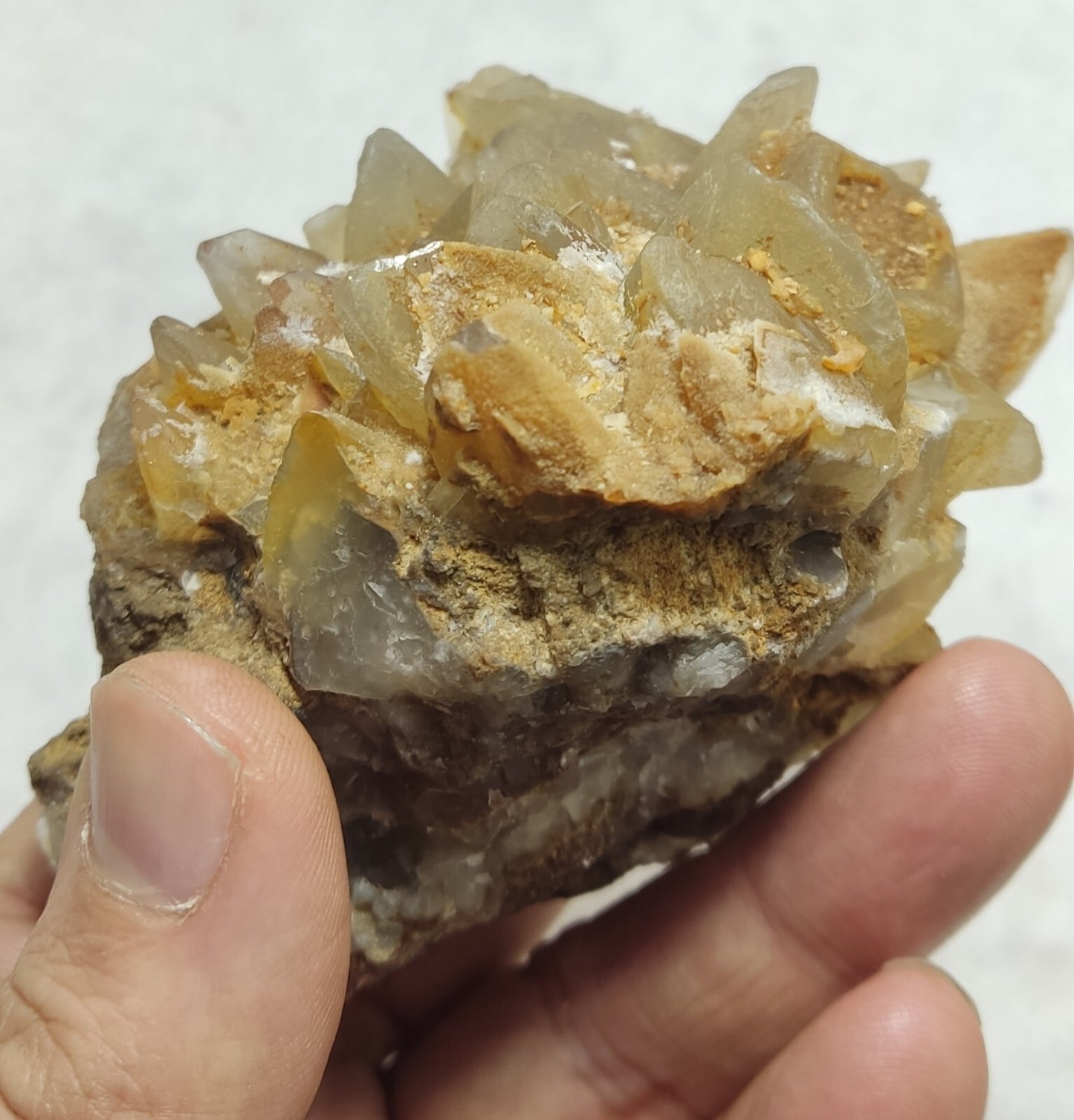 An amazing specimen of calcite 332 grams