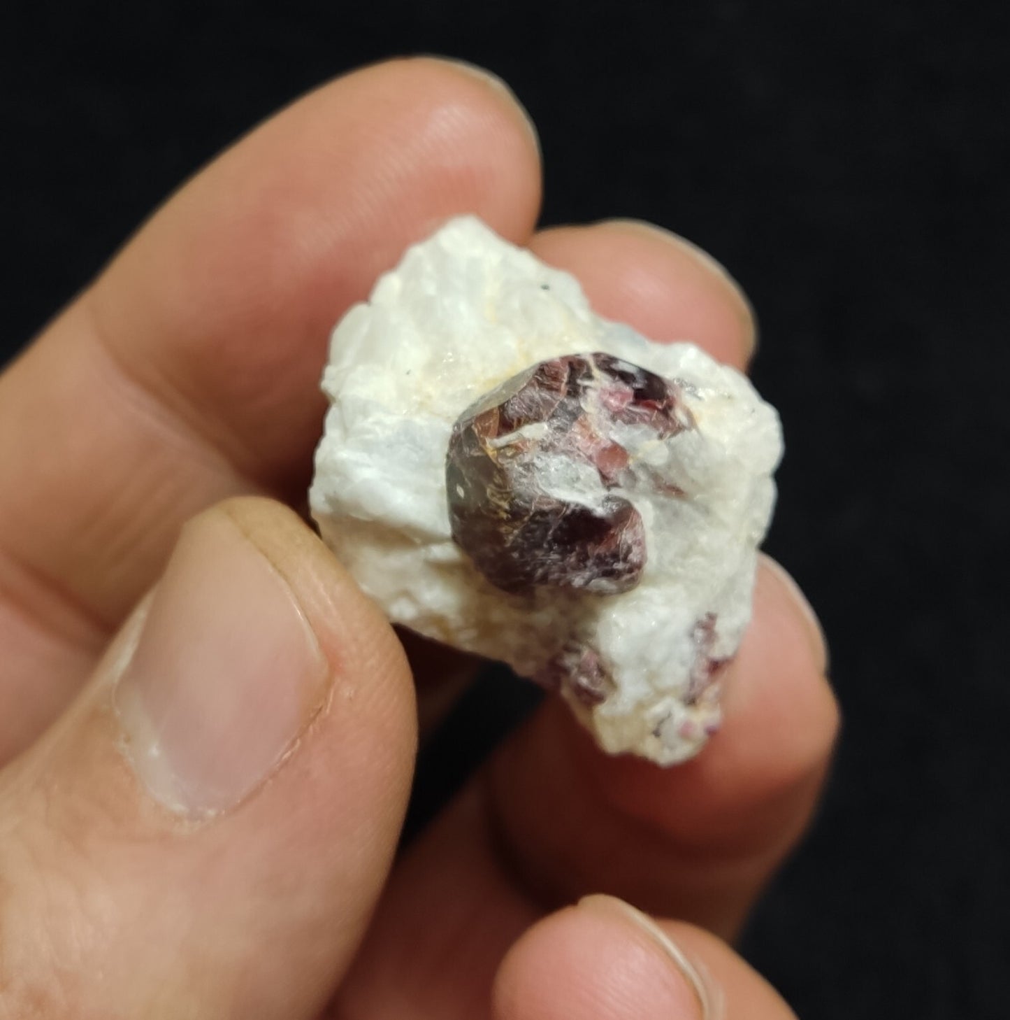 An aesthetic specimen of spessartine garnet on albite/feldspar 13 grams