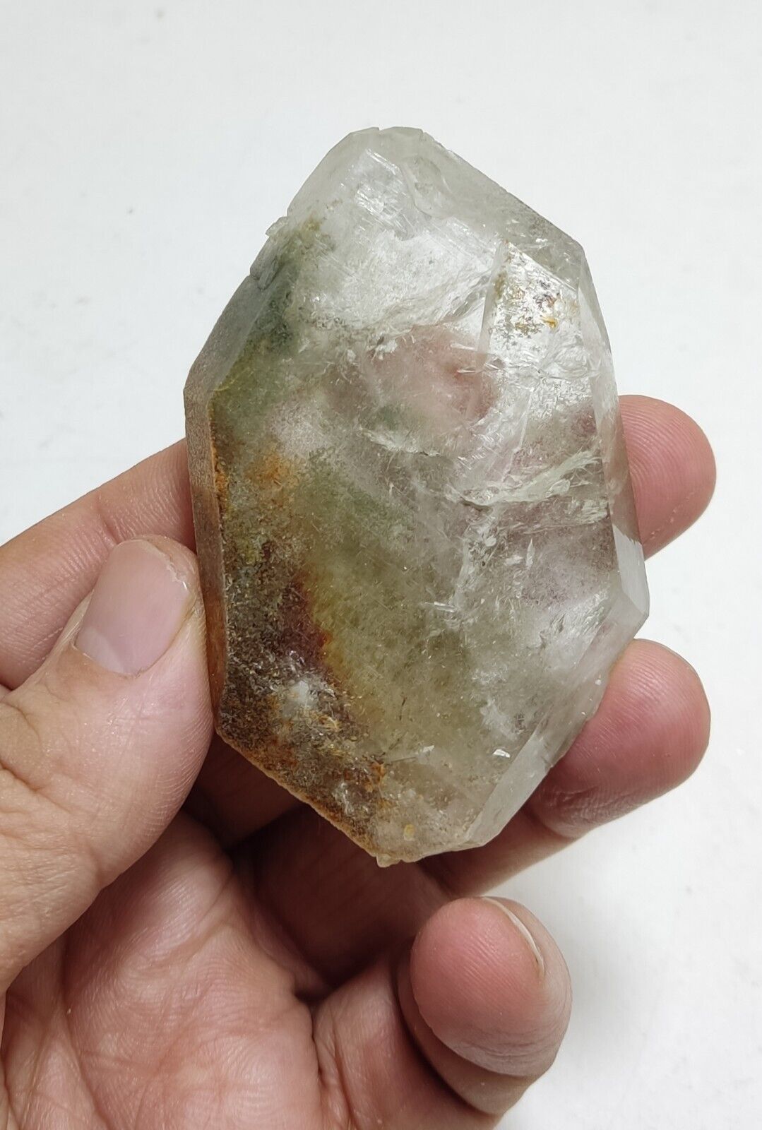 A very Aesthetic Natural beautifully terminated Chlorite Quartz crystal 76 grams