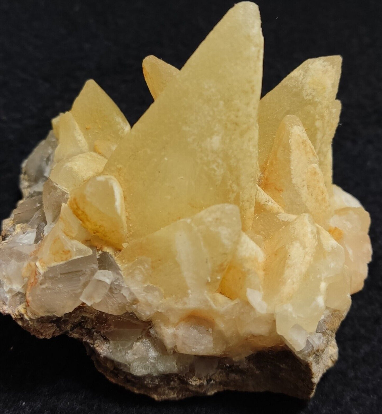 An Aesthetic Naturally terminated specimen of dogtooth calcite 188 grams