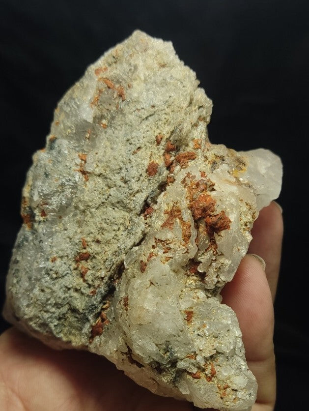 Natural terminated Quartz Specimen with Siderite 412 grams