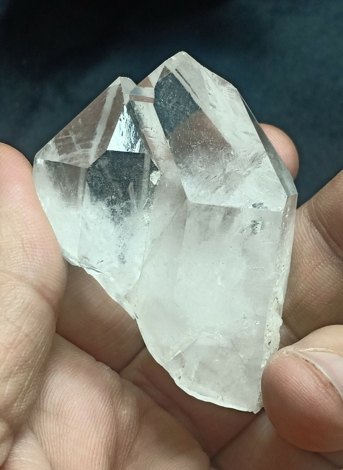 1180 grams clear quartz Crystals 13 pieces lot