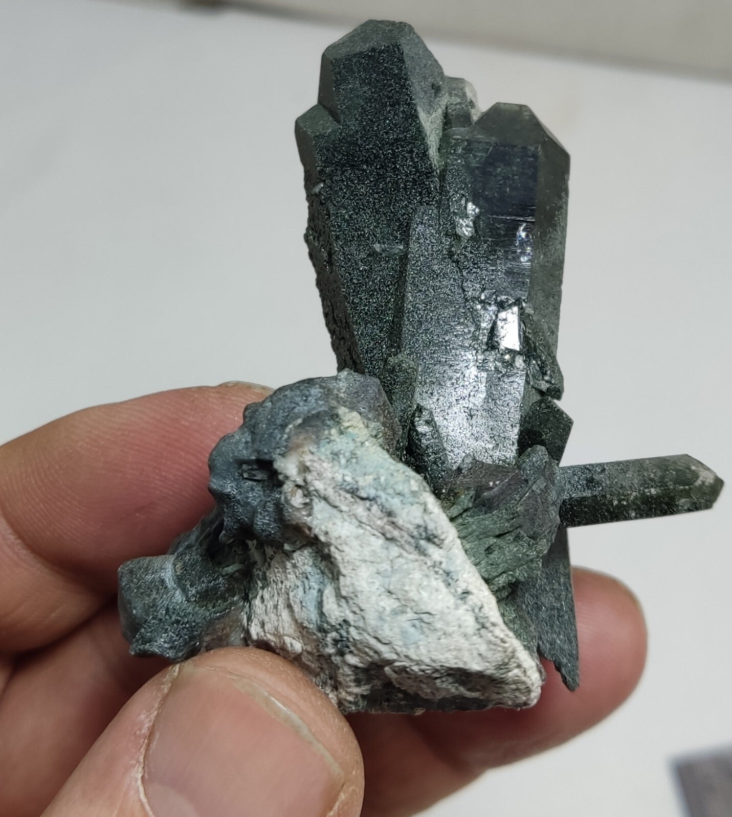 A very Aesthetic Natural beautifully terminated Chlorite Quartz cluster 60 grams