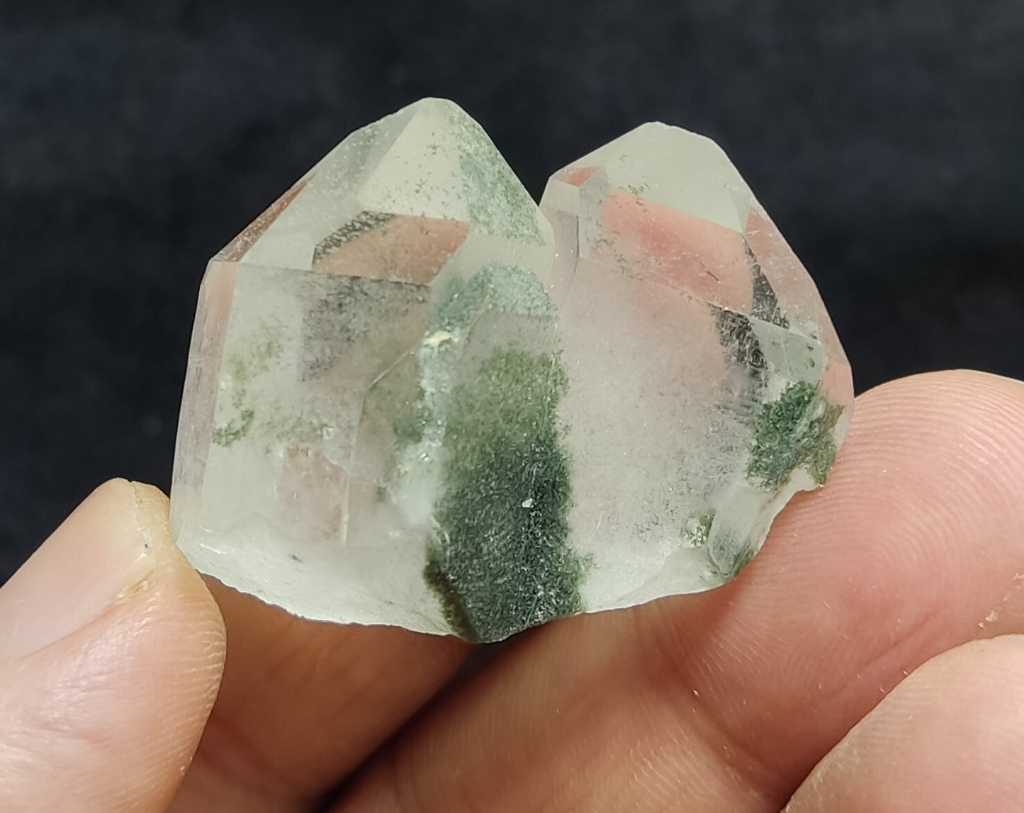 A very Aesthetic Natural beautifully terminated Chlorite Quartz 32 grams