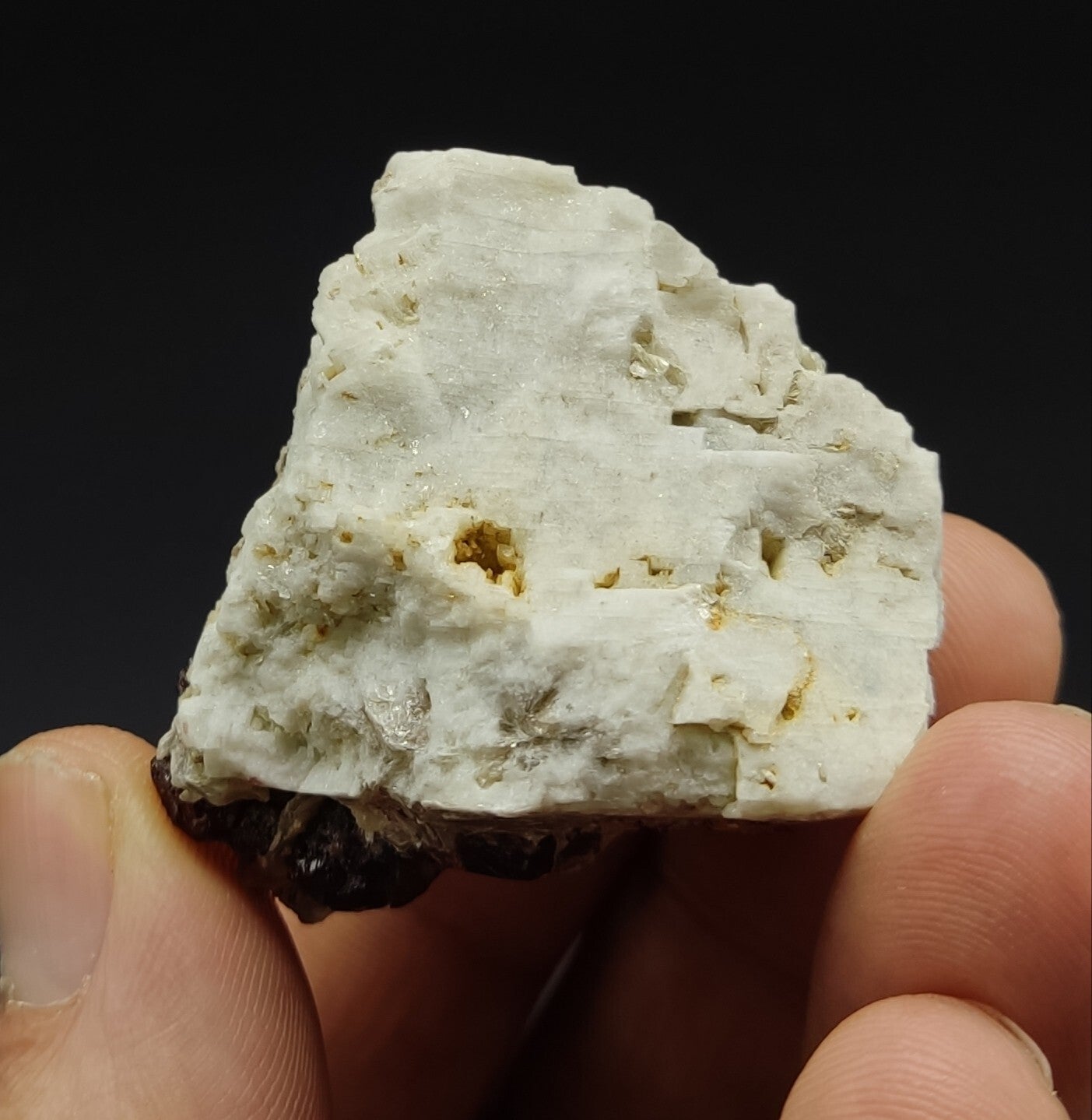 An aesthetic specimen of spessartine garnets on albite/feldspar 45 grams