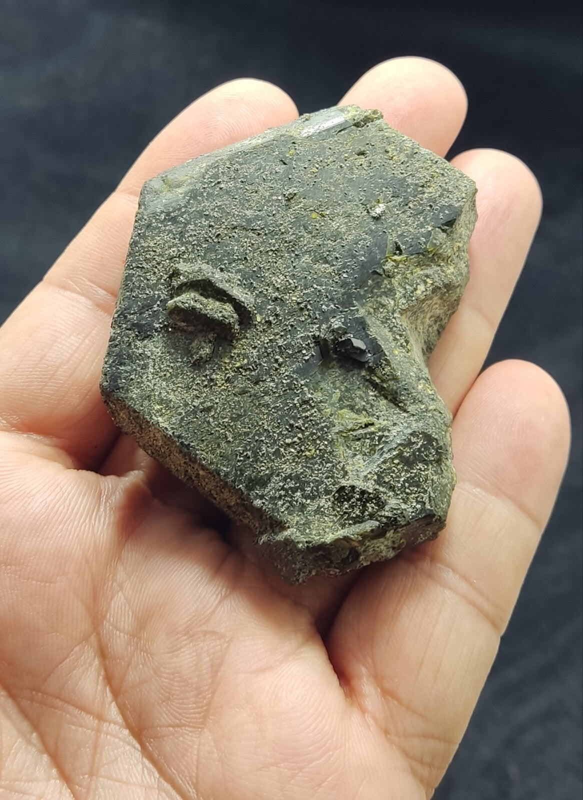 An Aesthetic Natural terminated epidote crystal specimen 111 grams