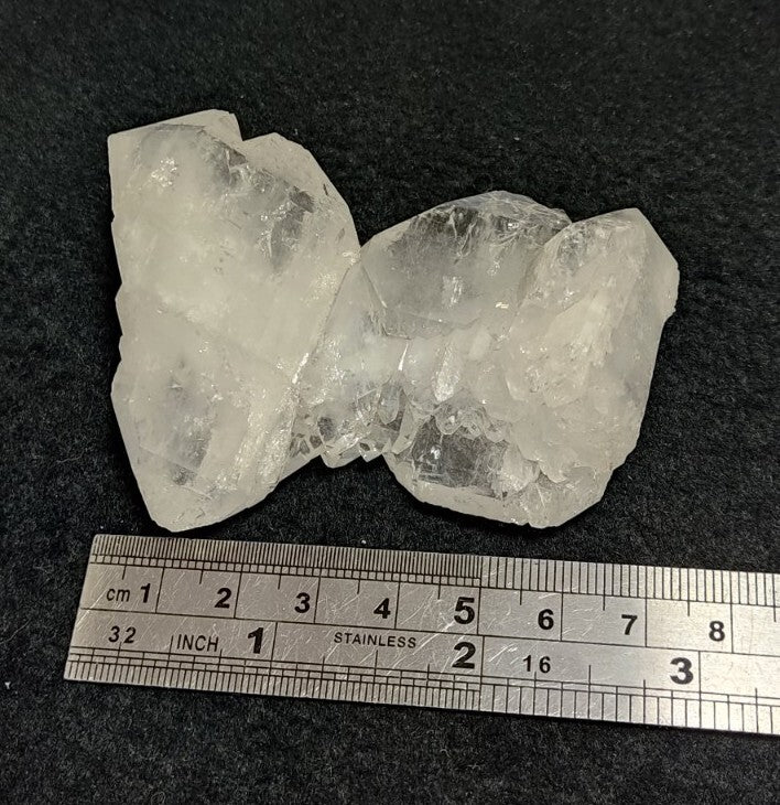 An Aesthetic terminated specimen of faden Quartz cluster 109 grams