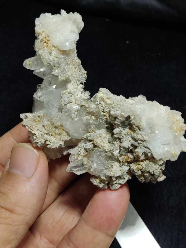 Natural quartz Cluster specimen 144 grams