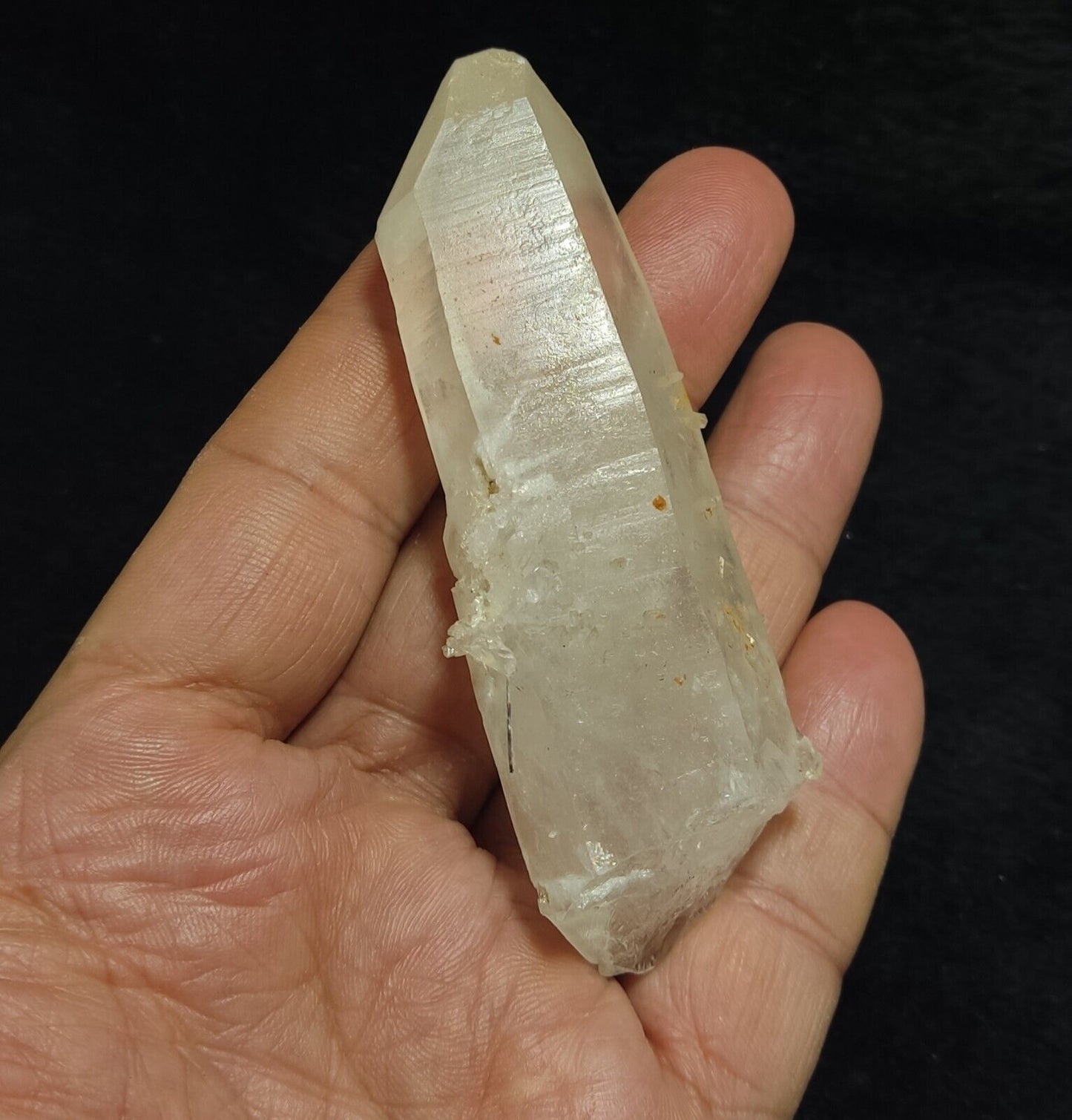 Aesthetic terminated specimen of Quartz crystal with Rutiles Inclusions 84 grams