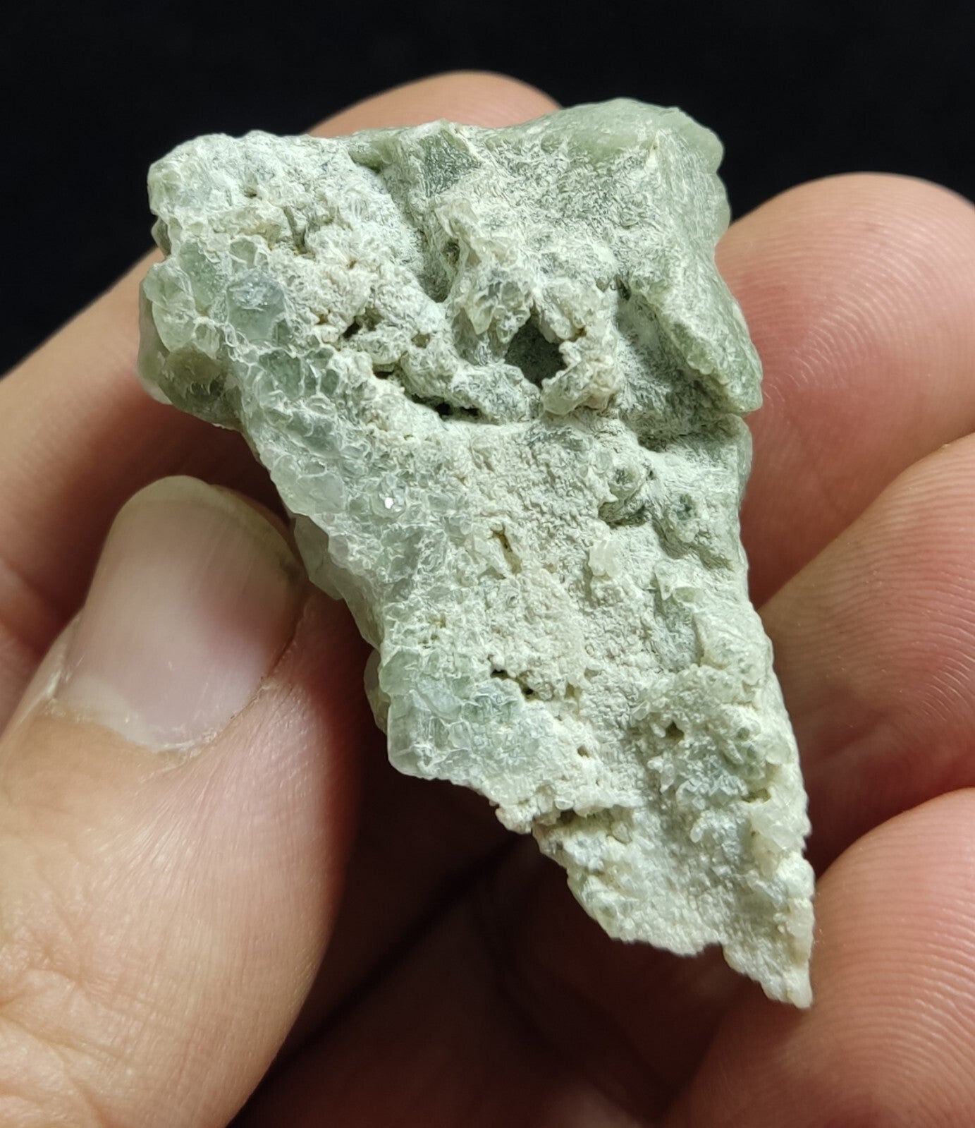 An Aesthetic Natural beautifully terminated Chlorite Quartz specimen 29 grams