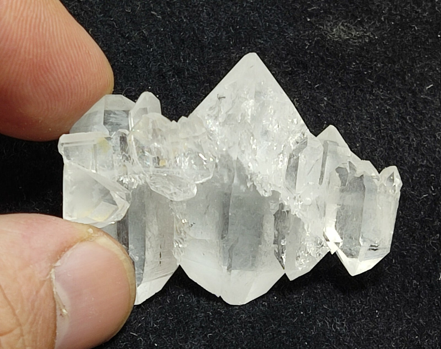 An amazing specimen of terminated faden Quartz crystal 21 grams