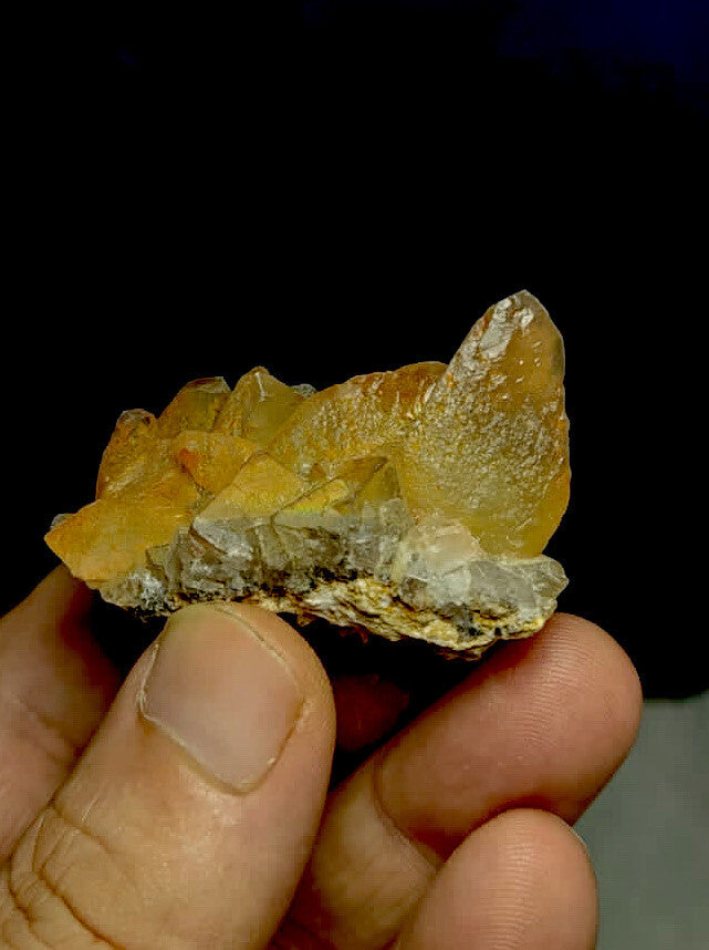 Natural  Calcite Cluster On Matrix With Flourite 51 Grams.