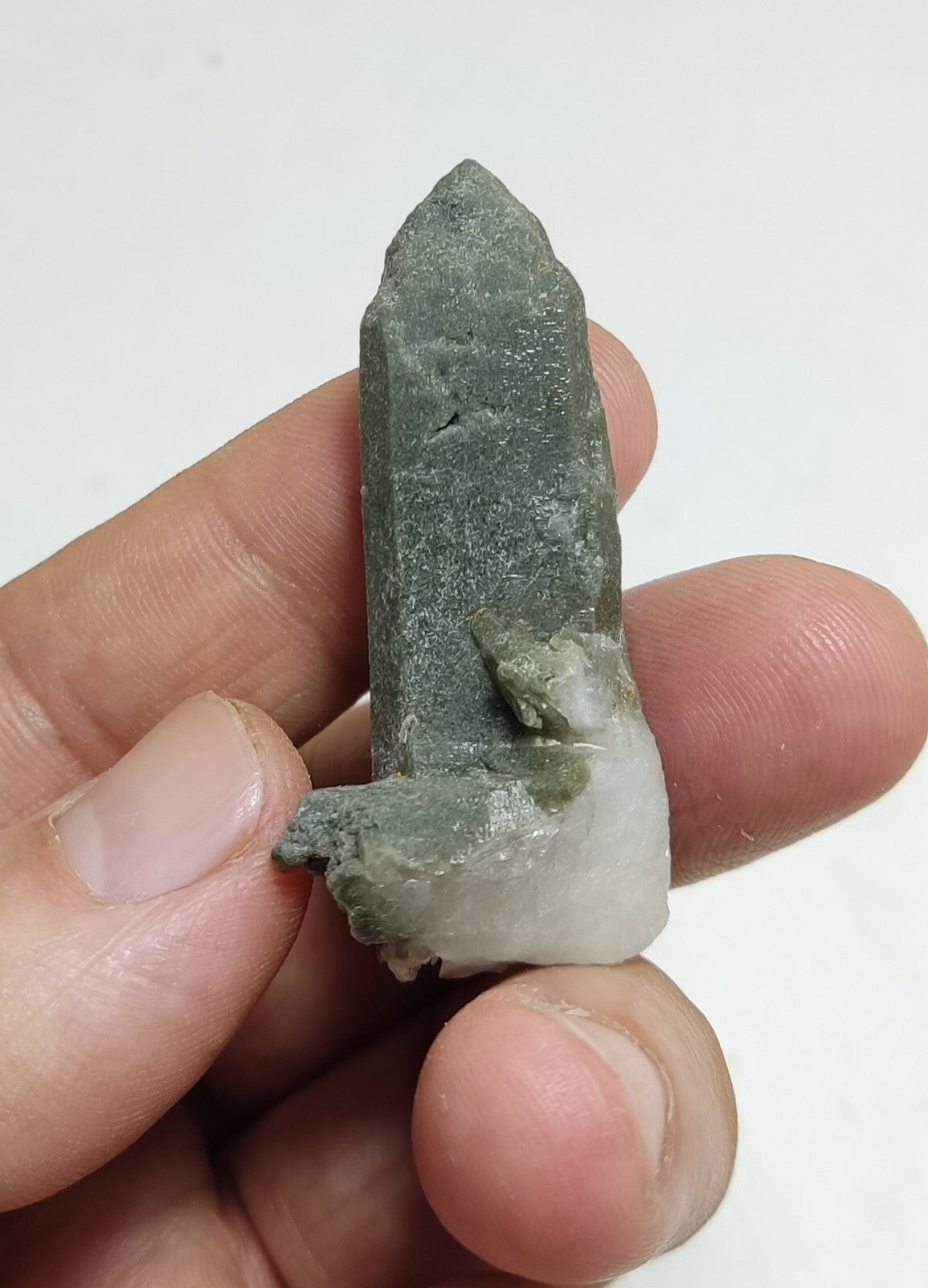 An Aesthetic Natural beautifully terminated Chlorite Quartz crystal 17 grams