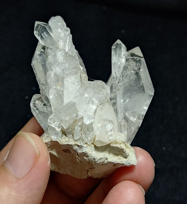 Faden quartz specimen 90 grams