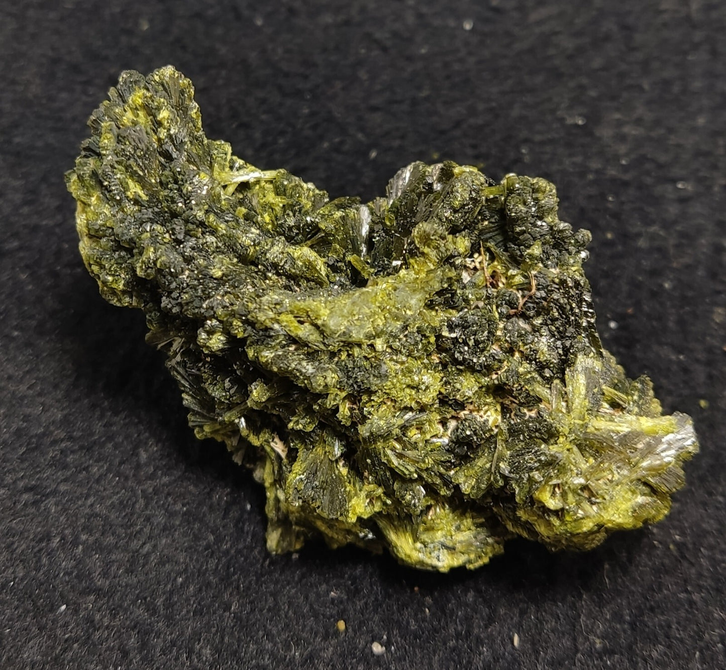 An Aesthetic specimen of epidote cluster 55 grams