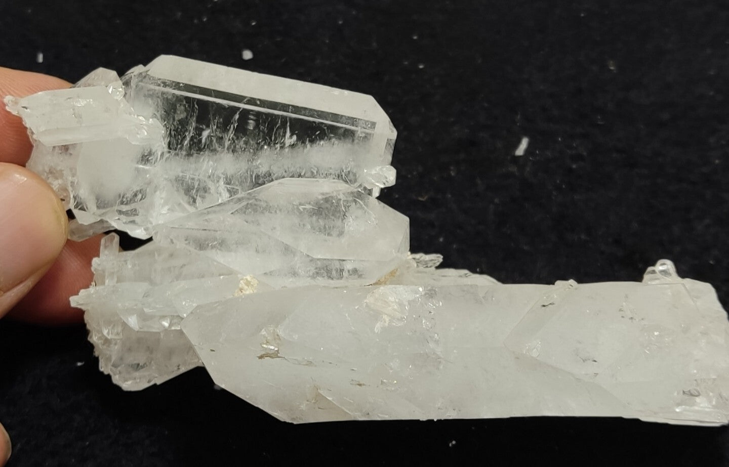 An Aesthetic terminated specimen of faden Quartz cluster 141 grams