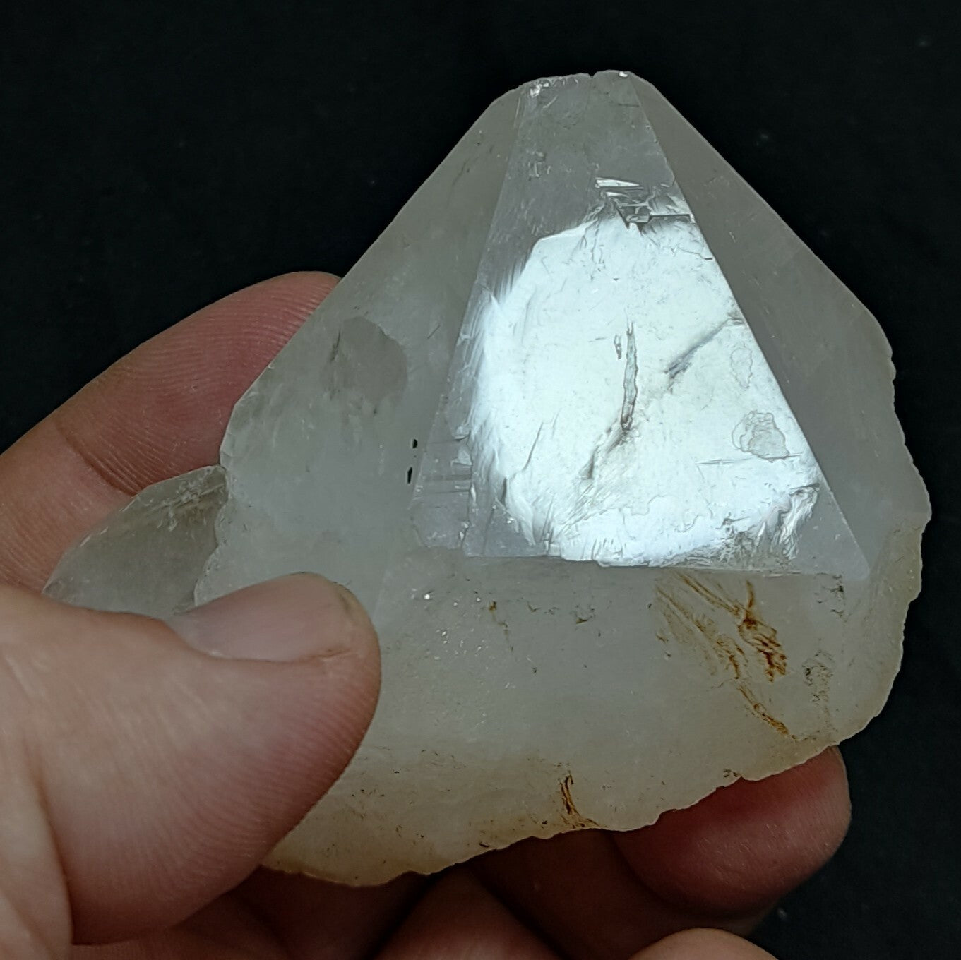 A very Aesthetic Natural beautifully terminated Quartz crystal 266 grams