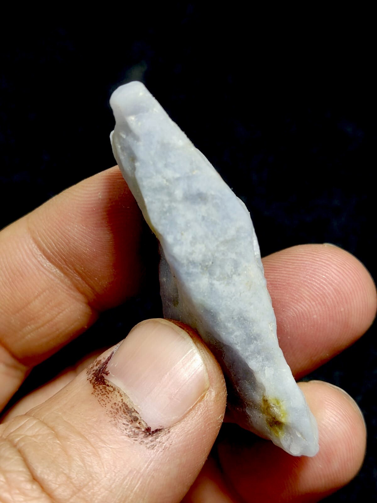 Natural Fluorescent Hackmanite 20 Grams.