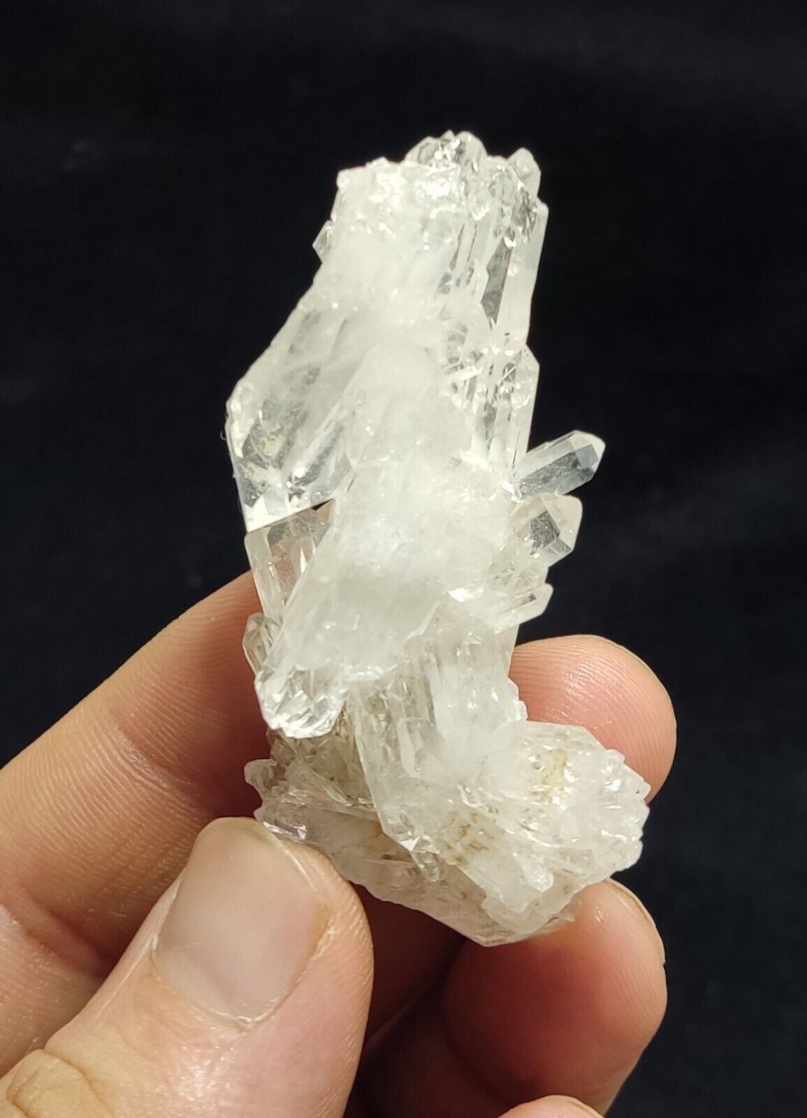 An Aesthetic Natural beautifully terminated Clear Quartz specimen 40 grams