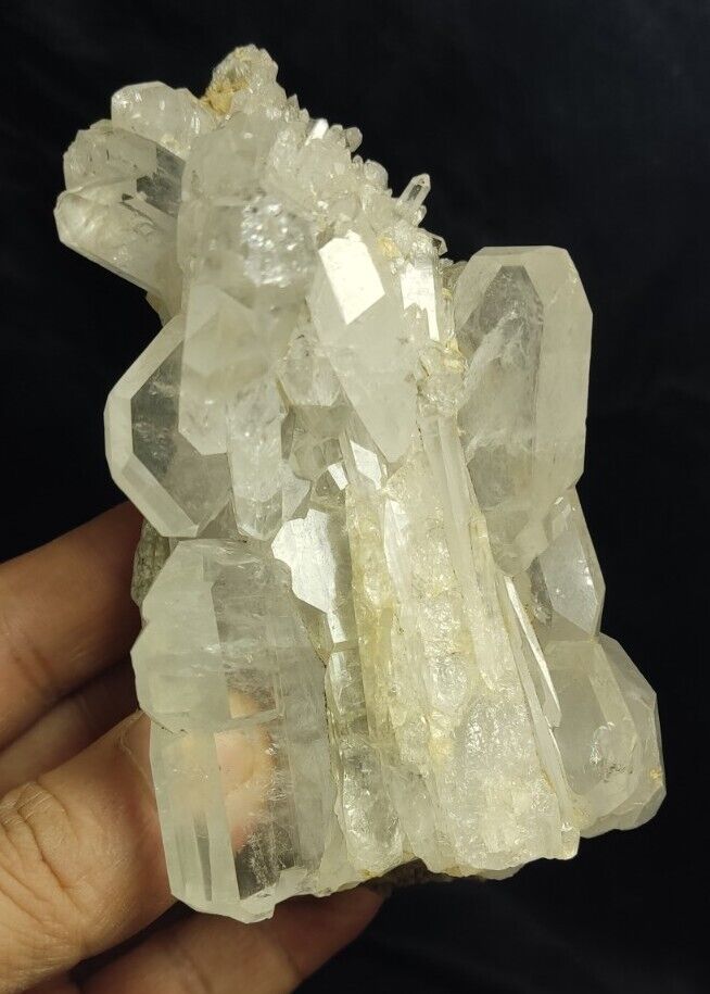 An Aesthetic Specimen Of Faden Quartz  402 grams