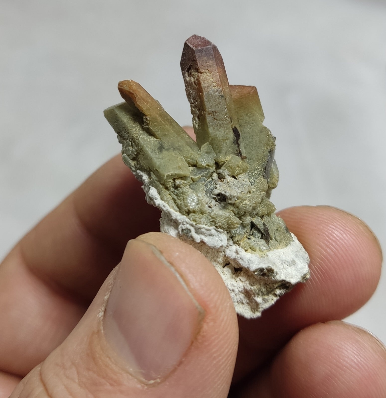 An Aesthetic terminated chlorite Quartz specimen with brookite 11 grams