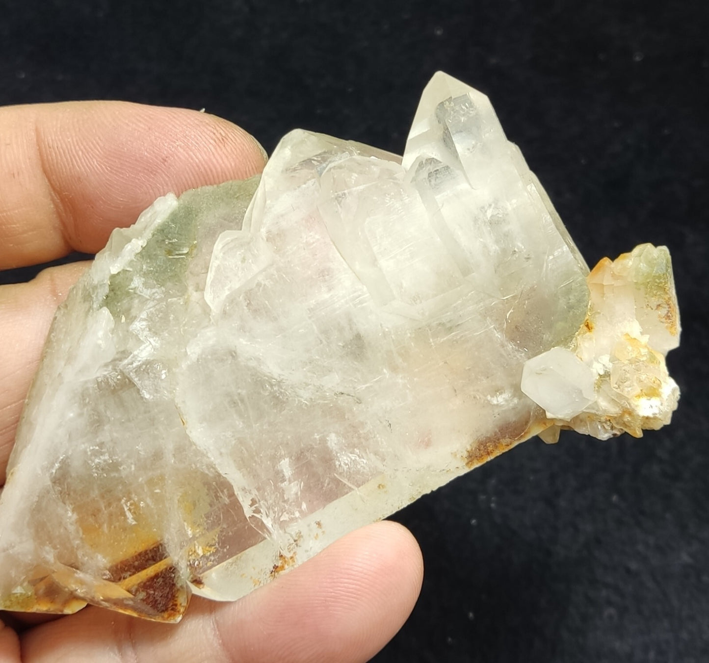 An Aesthetic Natural terminated quartz with Chlorite and iron stains 98 grams