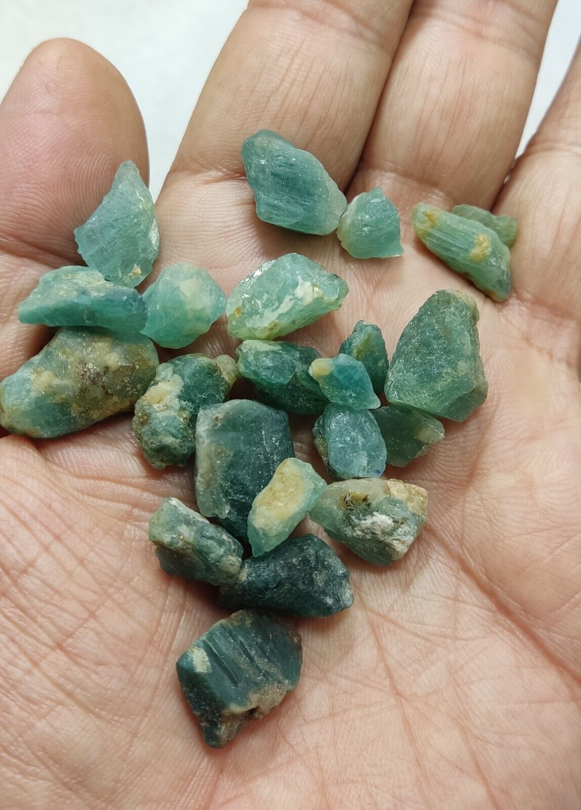 52 grams Rare grandidierite