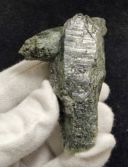 An Aesthetic Natural terminated Chlorite Quartz crystal specimen 91 grams