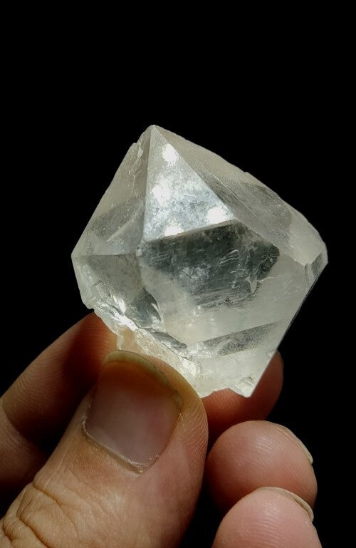 Double Terminated Transparent Natural Quartz Crystal 41 grams