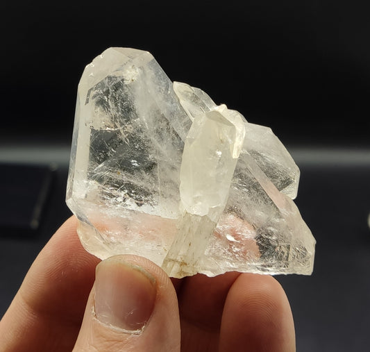 An Aesthetic terminated Quartz crystal specimen 65 grams