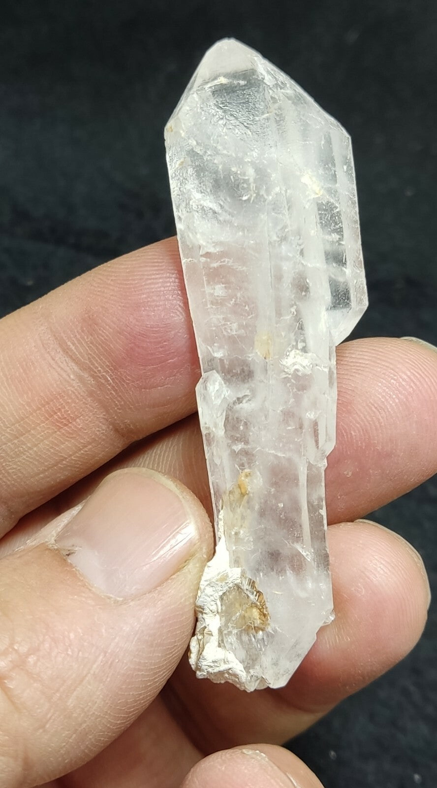 An amazing specimen of terminated faden Quartz crystal 18 grams