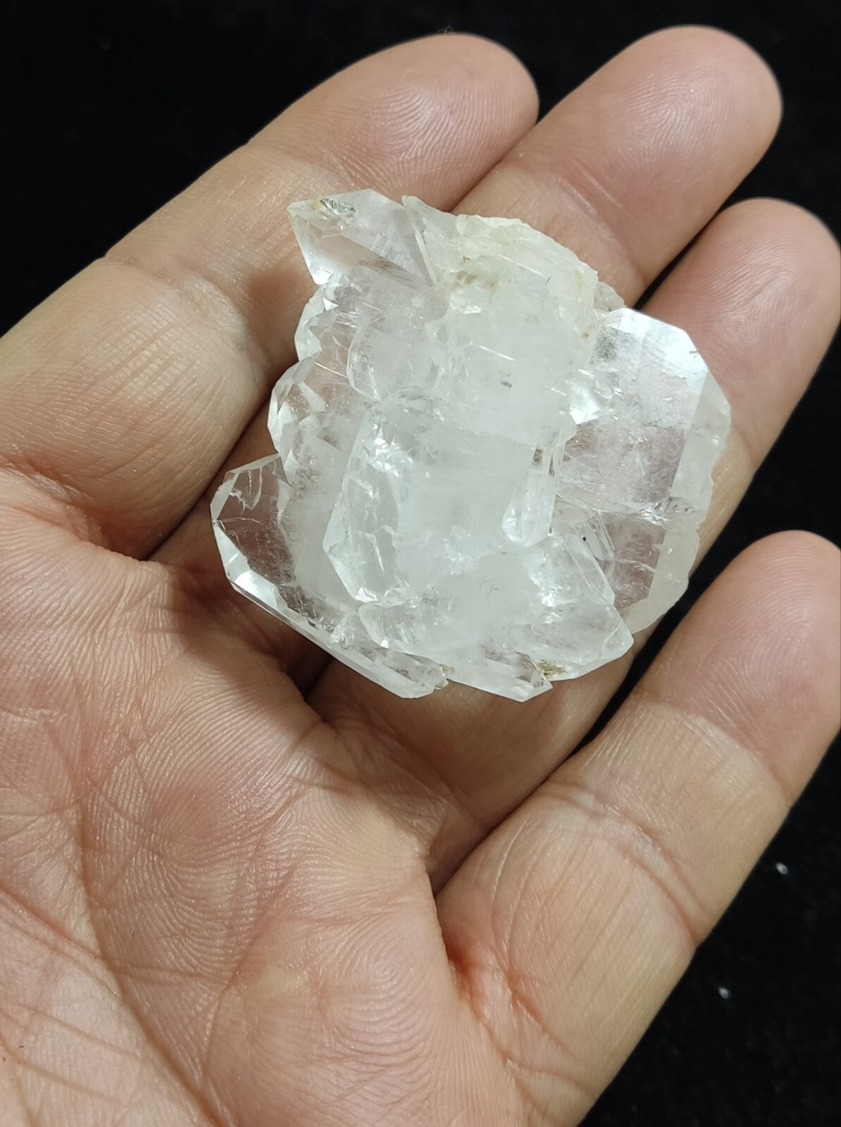 A very Aesthetic Natural beautifully terminated Faden Quartz crystal 38 grams