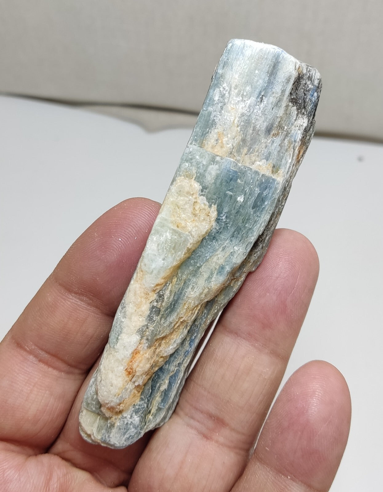 An Aesthetic specimen of blue kyanite crystal 69 grams