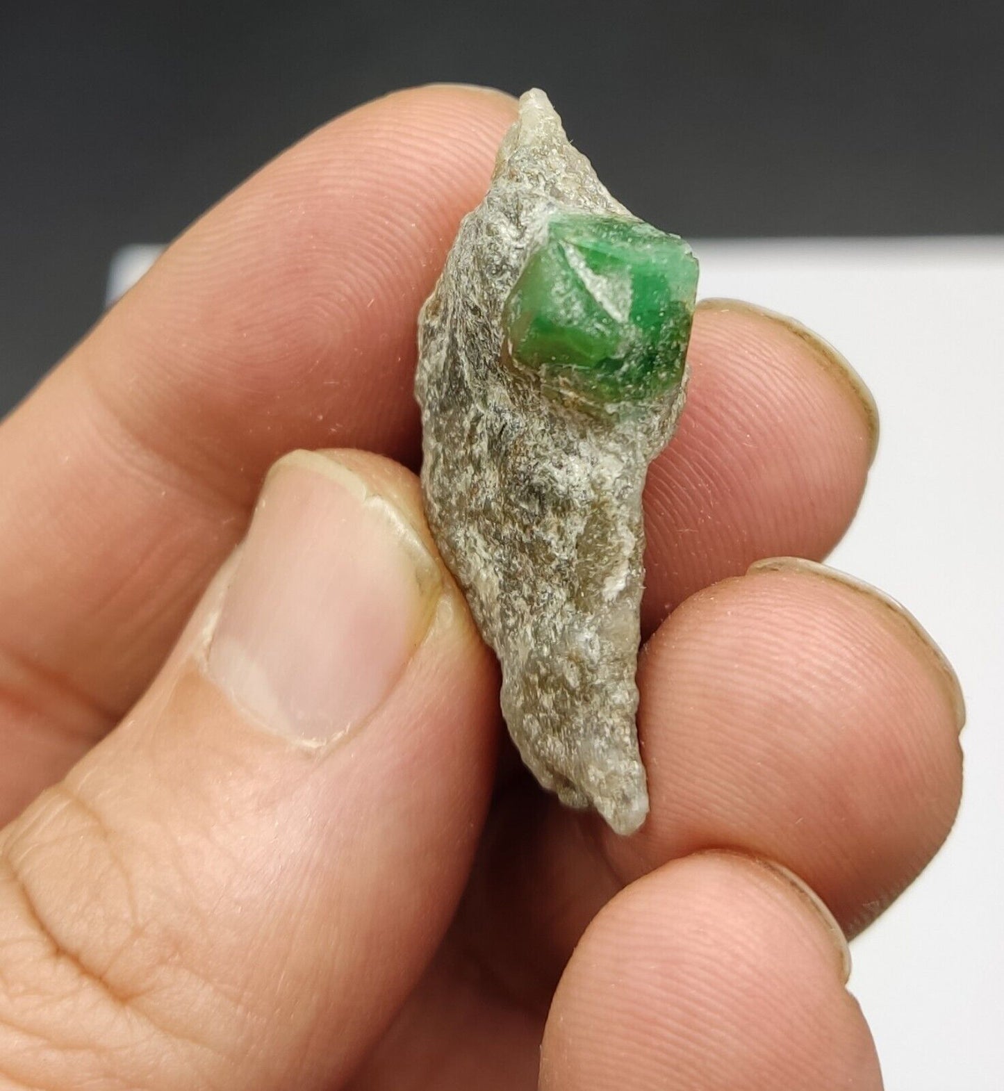 An Aesthetic miniature specimen of emerald in matrix 10 grams
