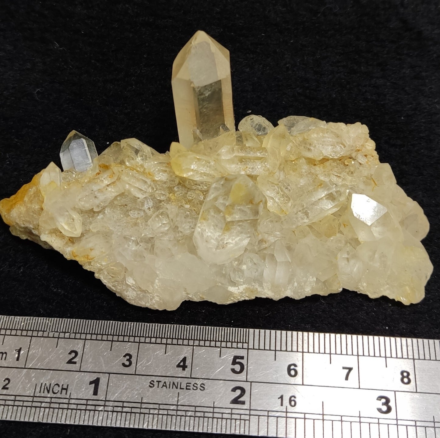 An Aesthetic terminated specimen of Quartz cluster 66 grams