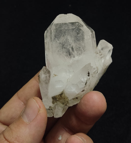 An Aesthetic terminated specimen of Quartz 104 grams