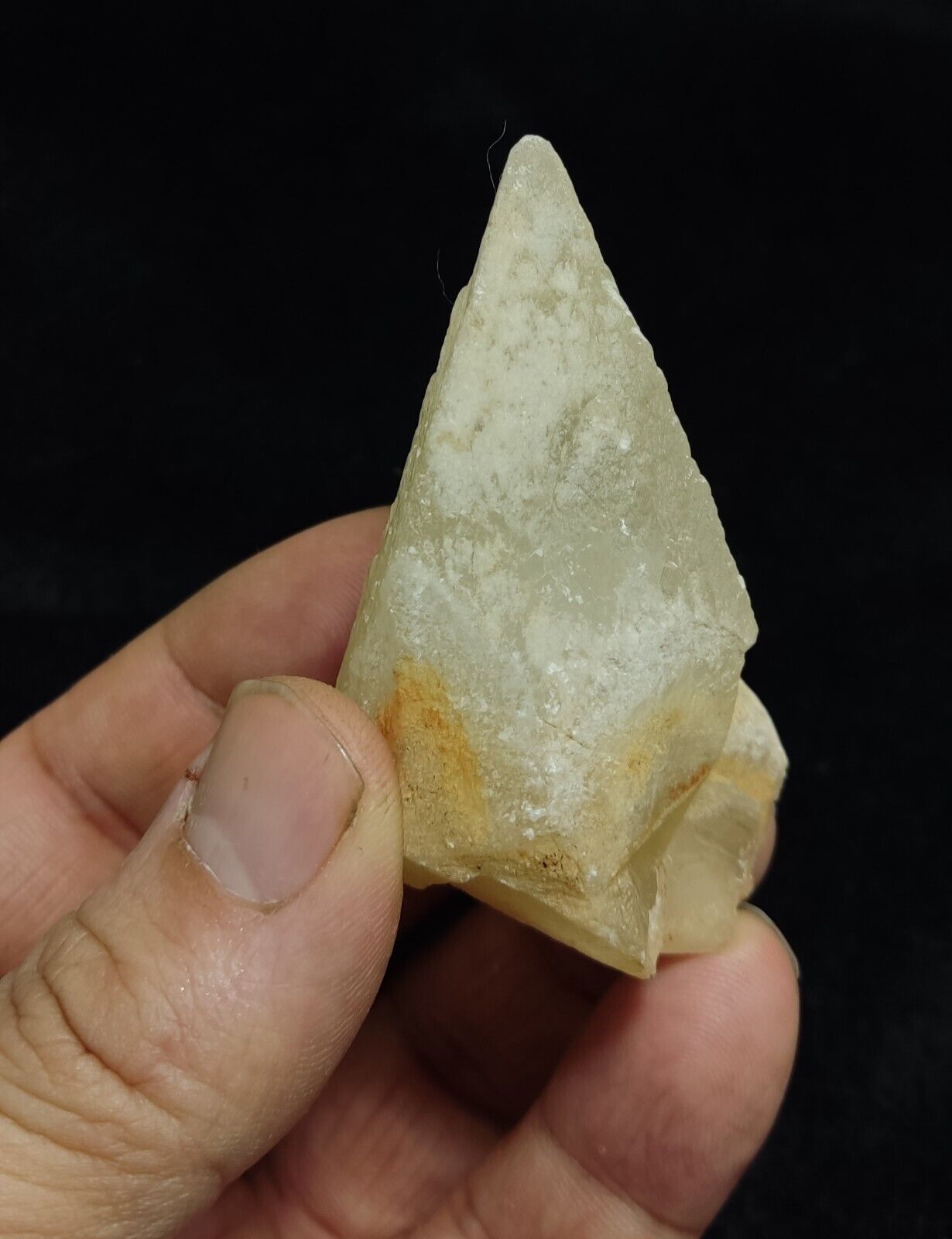 A very Aesthetic Natural beautifully terminated Calcite crystal 75 grams