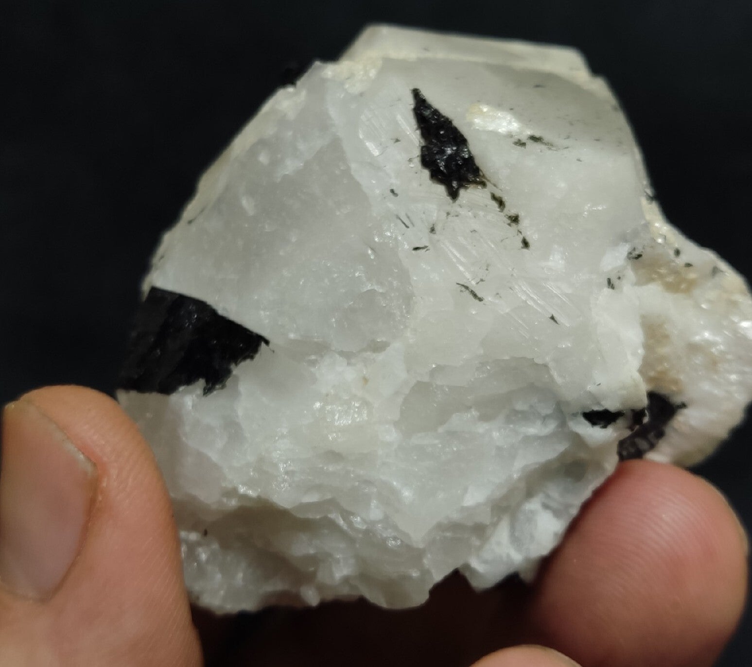 Natural quartz crystal with black tourmaline 129 grams