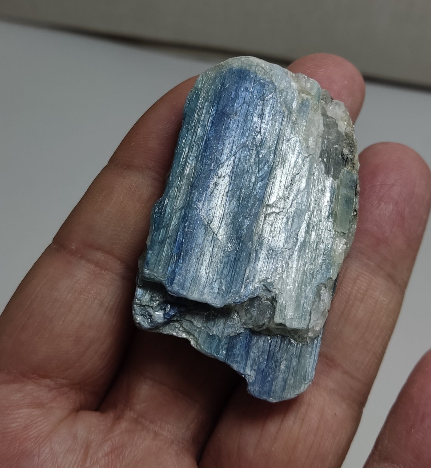 An Aesthetic specimen of blue kyanite crystal 48 grams