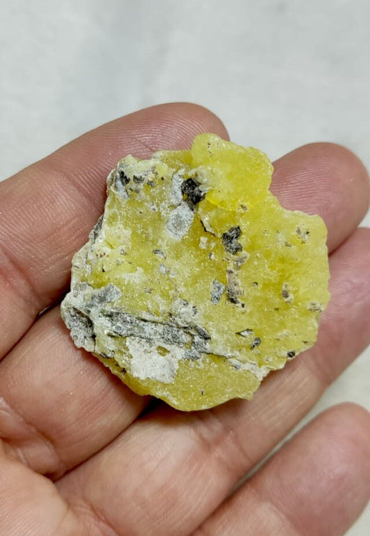 Natural Brucite 16 Grams.
