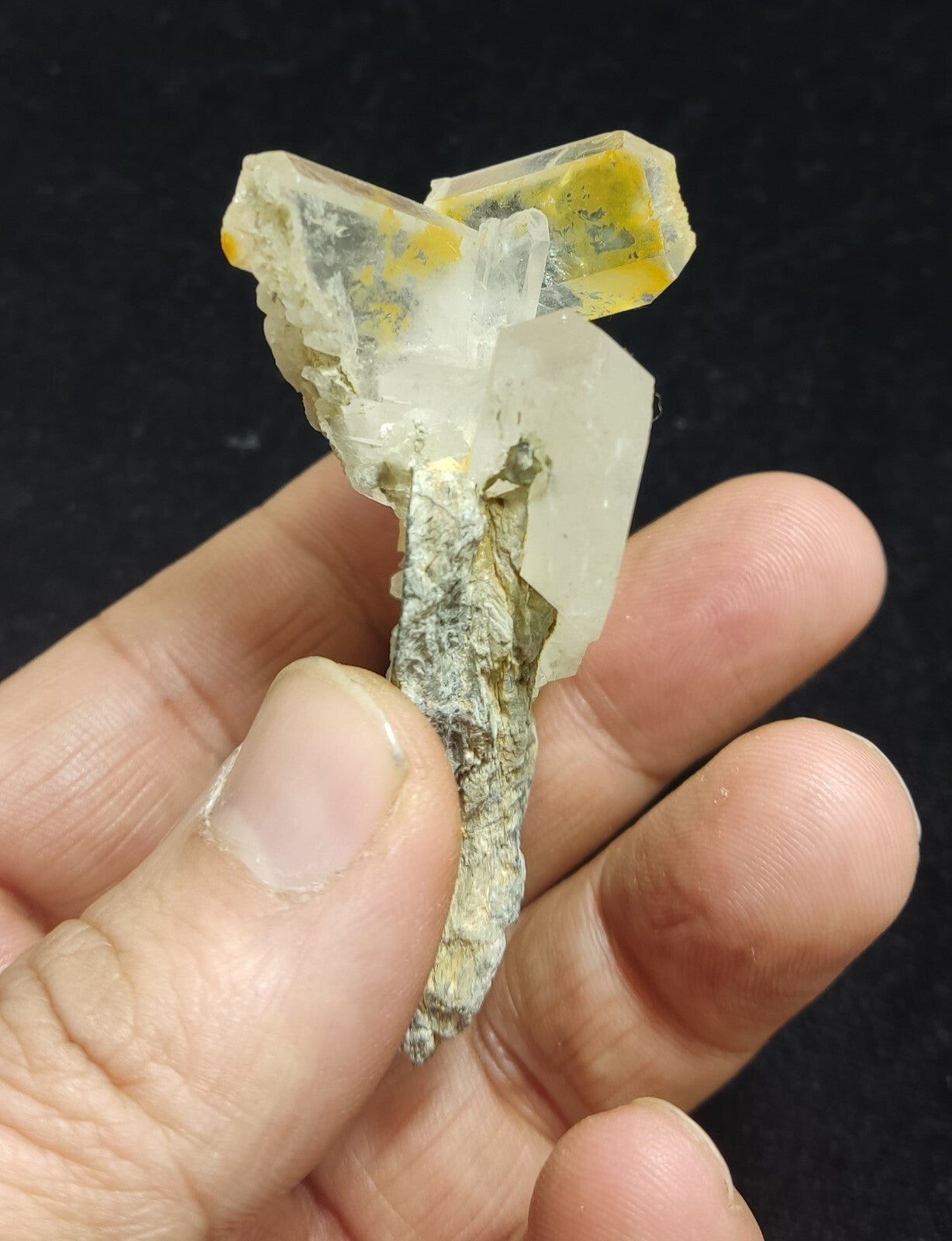 An Aesthetic Natural beautifully terminated Quartz specimen 57 grams