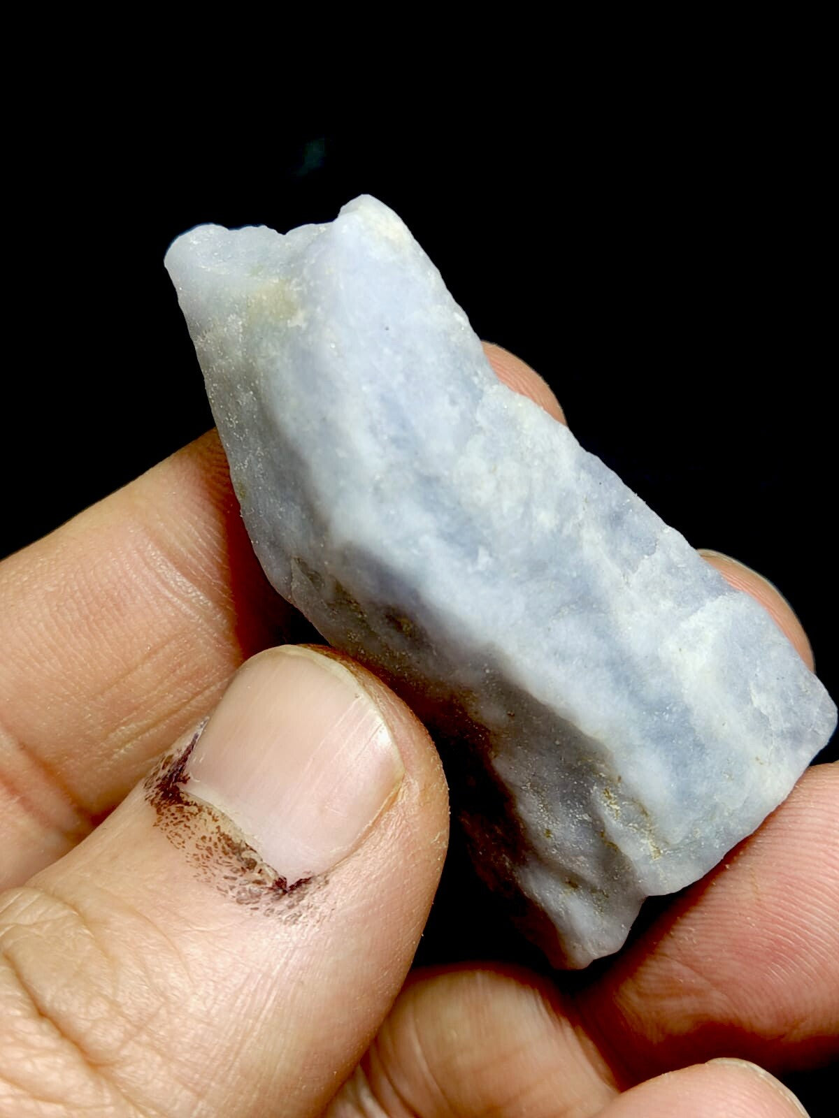 Natural Fluorescent Hackmanite 20 Grams.