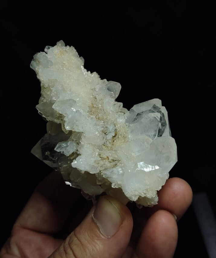 Natural terminated Quartz cluster 142 grams